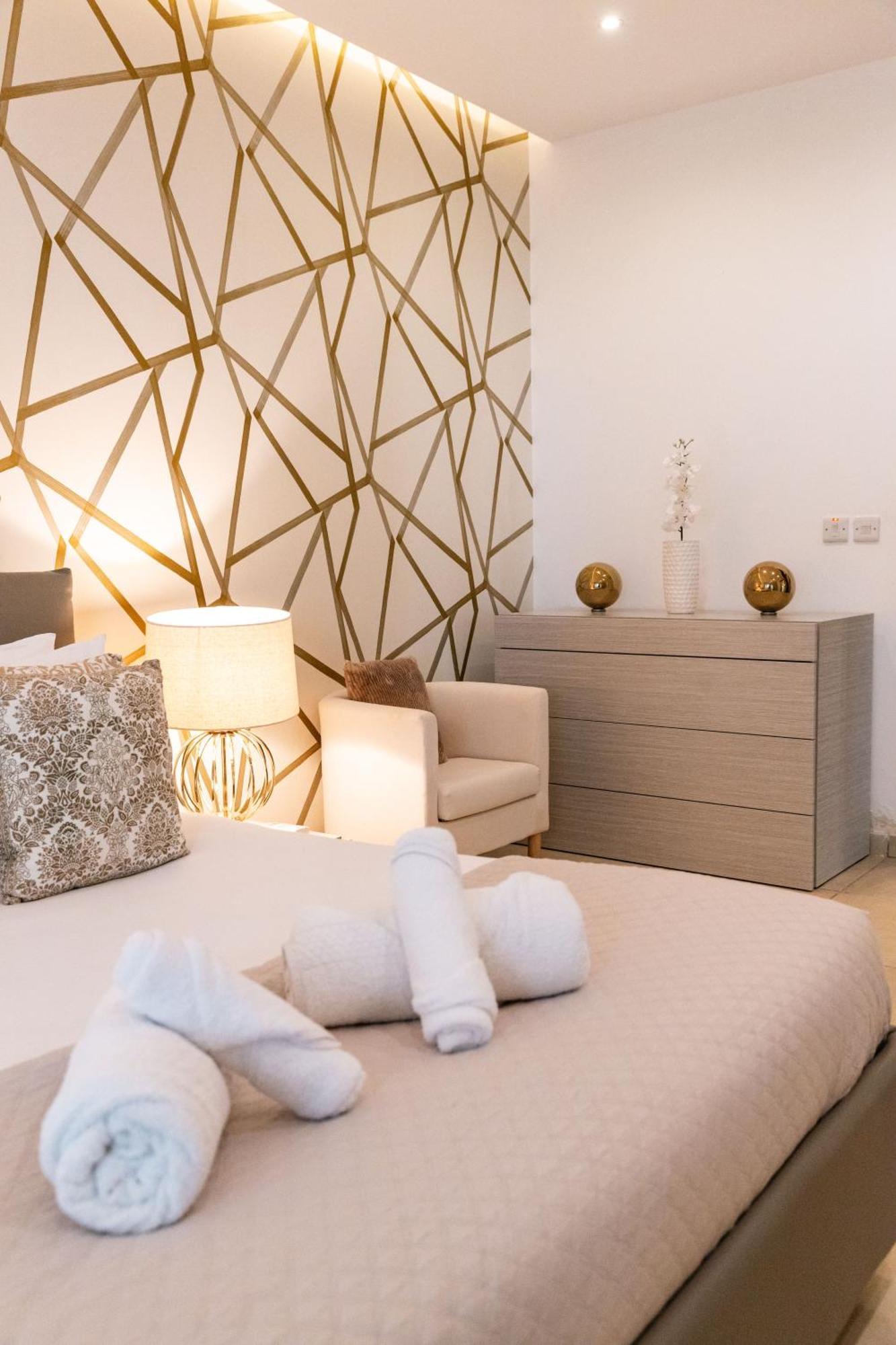 Luxury Seafront 3Br With Pool By Arcobnb Sliema Eksteriør bilde