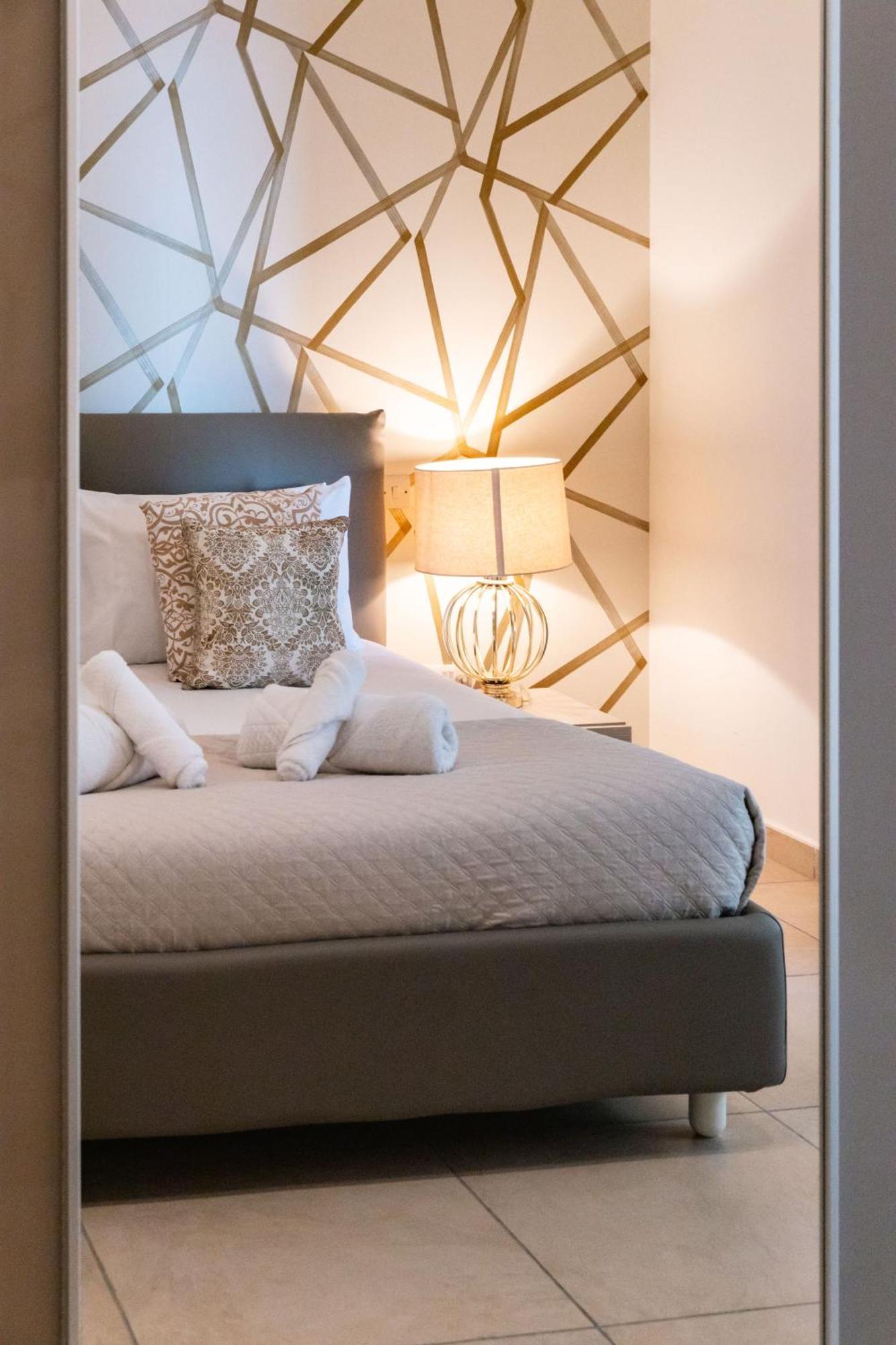 Luxury Seafront 3Br With Pool By Arcobnb Sliema Eksteriør bilde