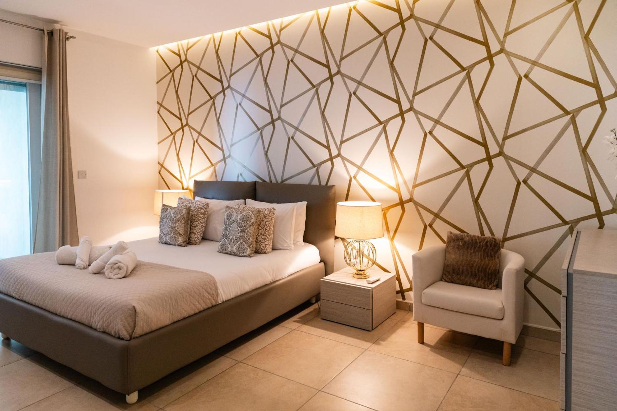 Luxury Seafront 3Br With Pool By Arcobnb Sliema Eksteriør bilde