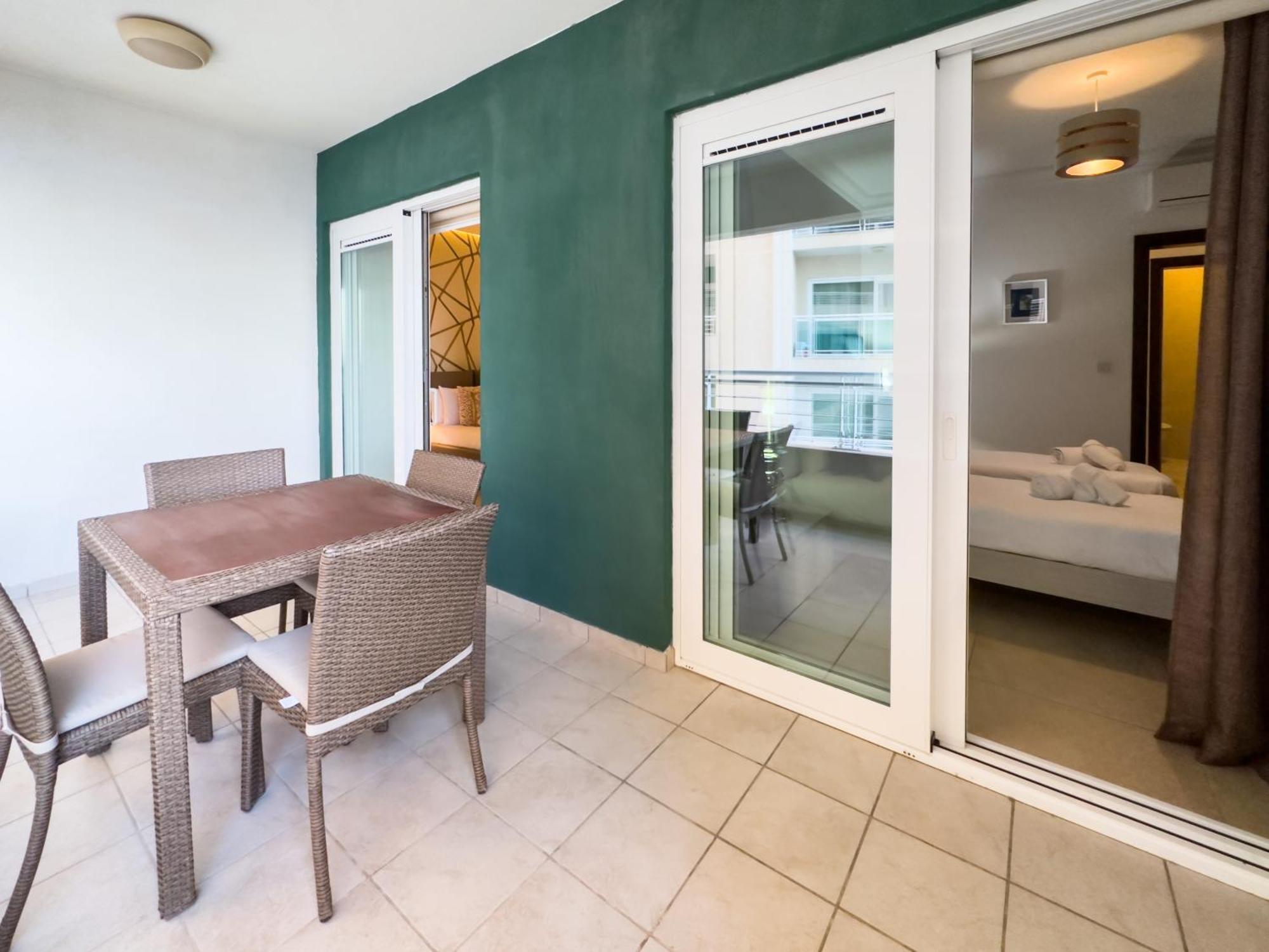 Luxury Seafront 3Br With Pool By Arcobnb Sliema Eksteriør bilde